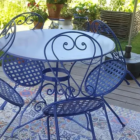 Dans Un Jardin
